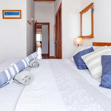 Menorca Escapes דירה